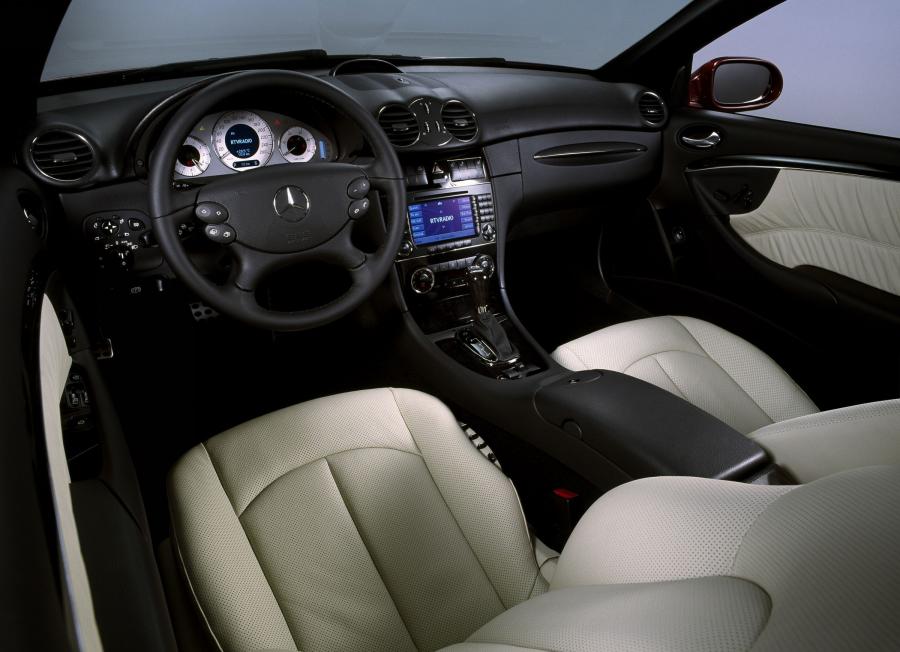  Mercedes-Benz CLK320 CDi Cabriolet 2007 года  (фото 20 из 35)